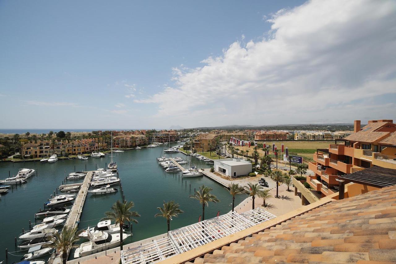 Ribera del Marlin Apartamento Sotogrande Exterior foto